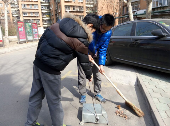 黄色片