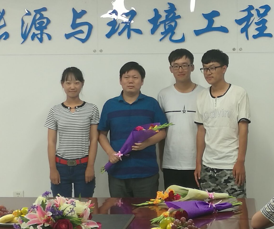 黄色片