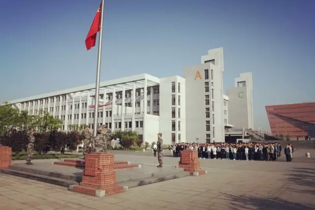黄色片