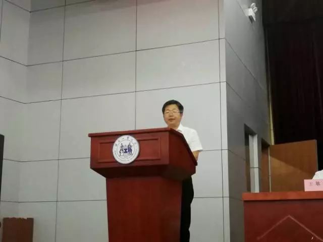 黄色片