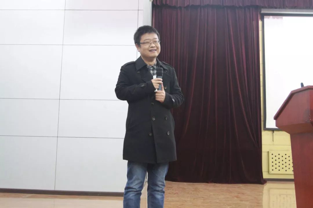 黄色片