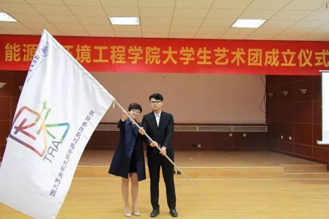 黄色片
