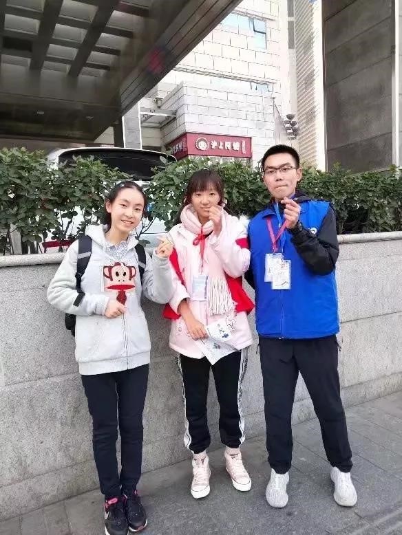 黄色片