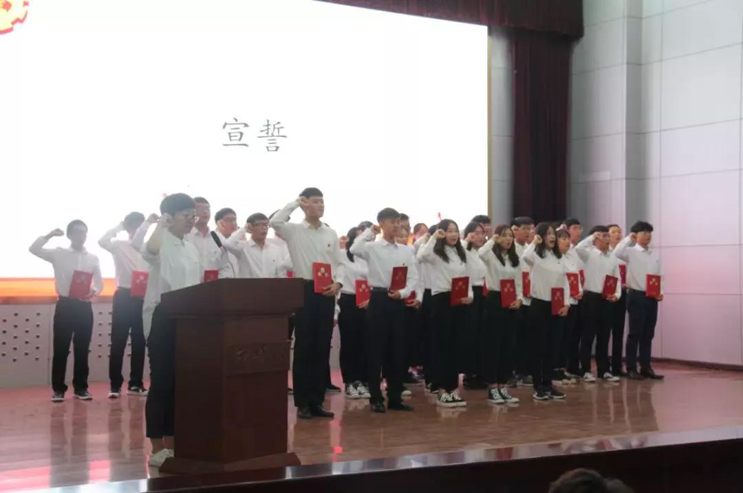 黄色片