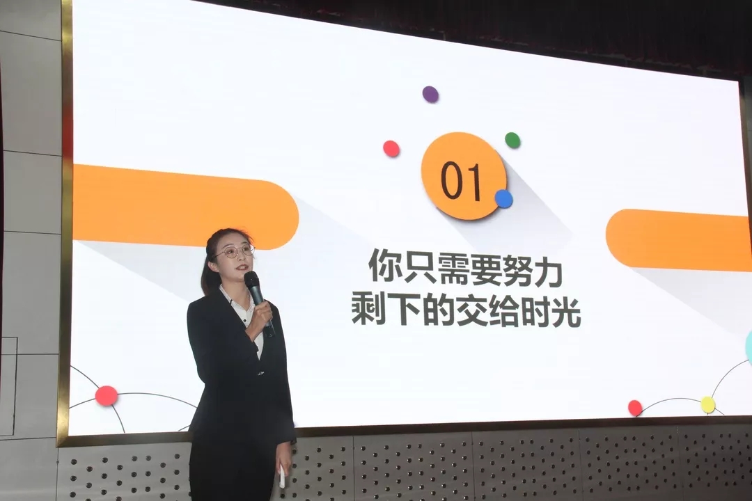 黄色片
