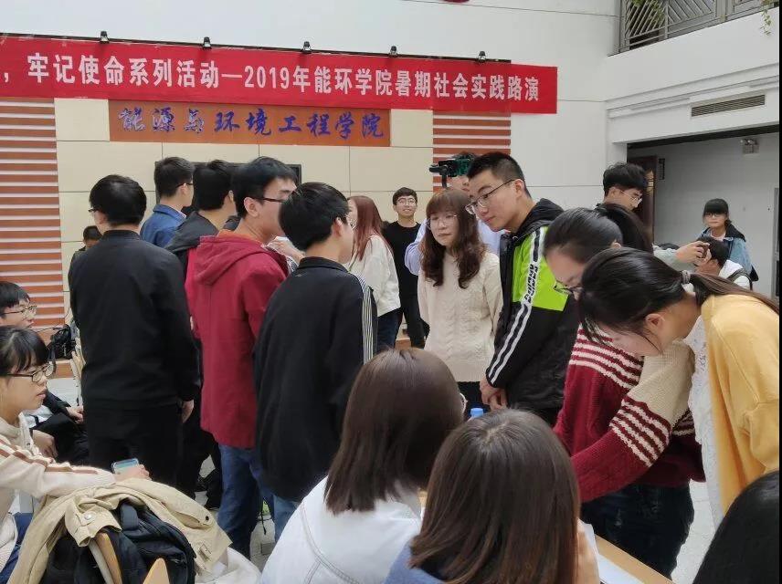 黄色片