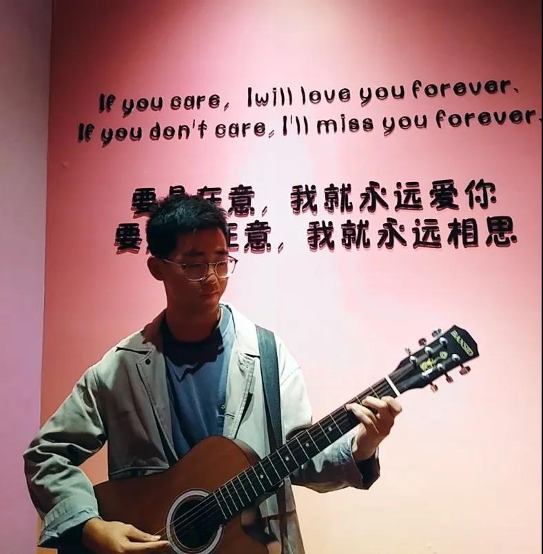黄色片
