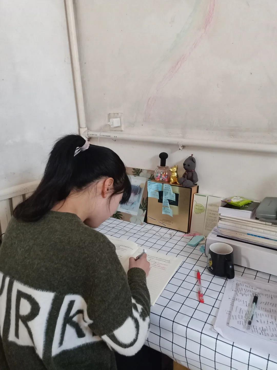黄色片