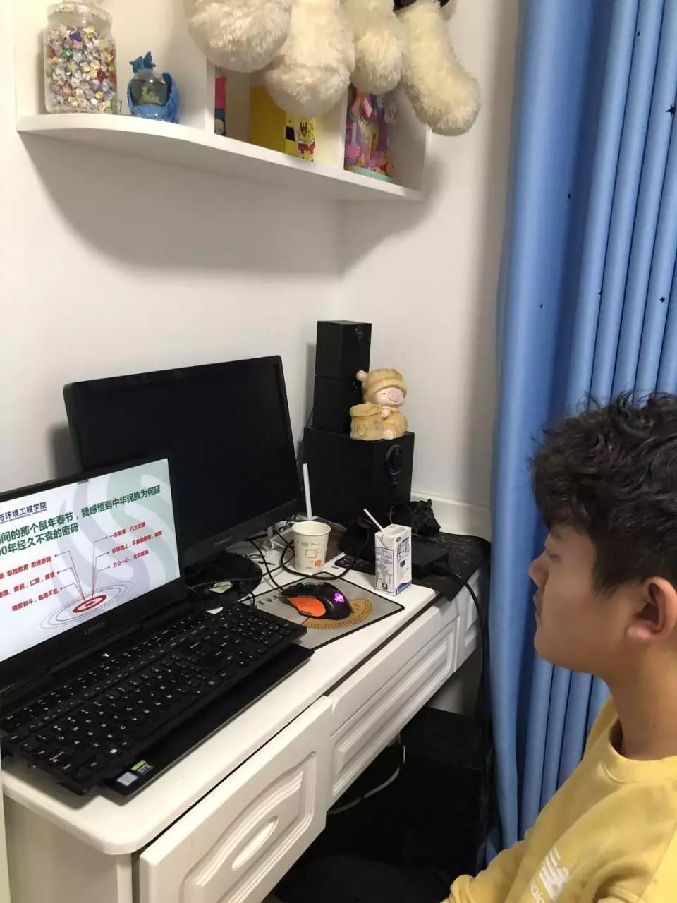 黄色片