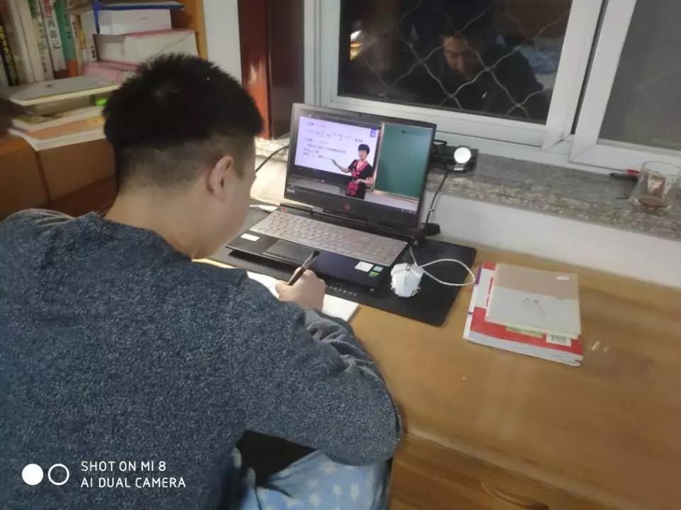 黄色片
