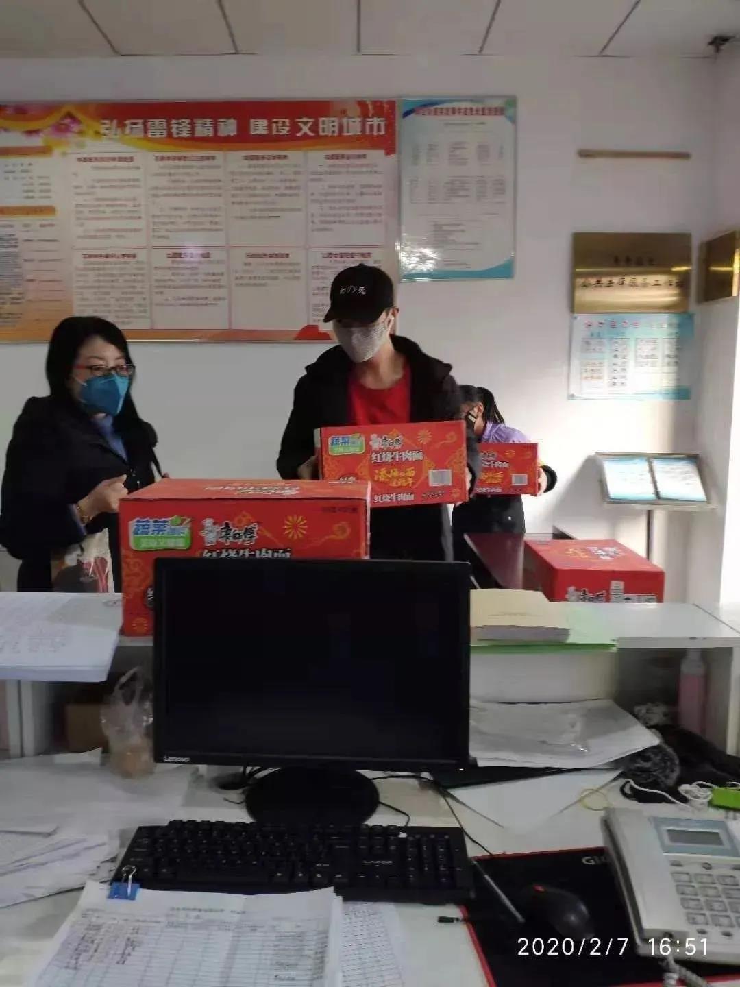 黄色片